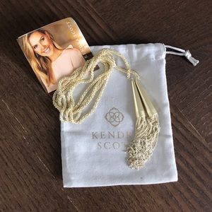 Kendra Scott- Gold Phara necklace